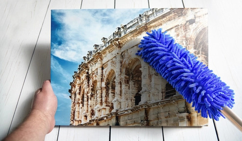 How to maintain and clean your canvas prints